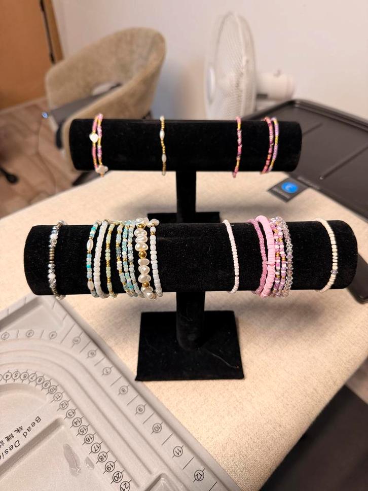 Armbandjes Maken Set Compleet, Hobby en Vrije tijd, Kralen en Sieraden maken, Zo goed als nieuw, Kraal, Ophalen