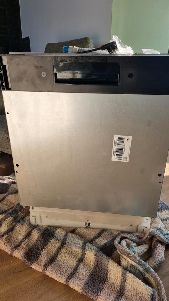 Etna vaatwasser energieklasse A half jaar oud, Witgoed en Apparatuur, Vaatwasmachines, Zo goed als nieuw, Inbouw, Minder dan 85 cm