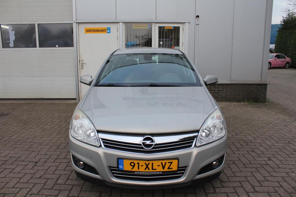 Opel Astra 1.6 Temptation LPG-G3 Airco Cruise Apk, Auto's, Opel, Voorwielaandrijving, Lichtsensor, Gebruikt, Zwart