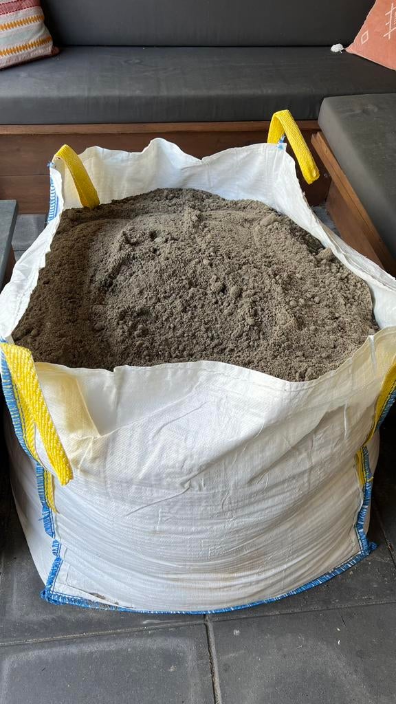 Gratis Ophoogzand - kleine kuub (80x80x80 mini-bag), Ophalen, Zo goed als nieuw, Ophoogzand