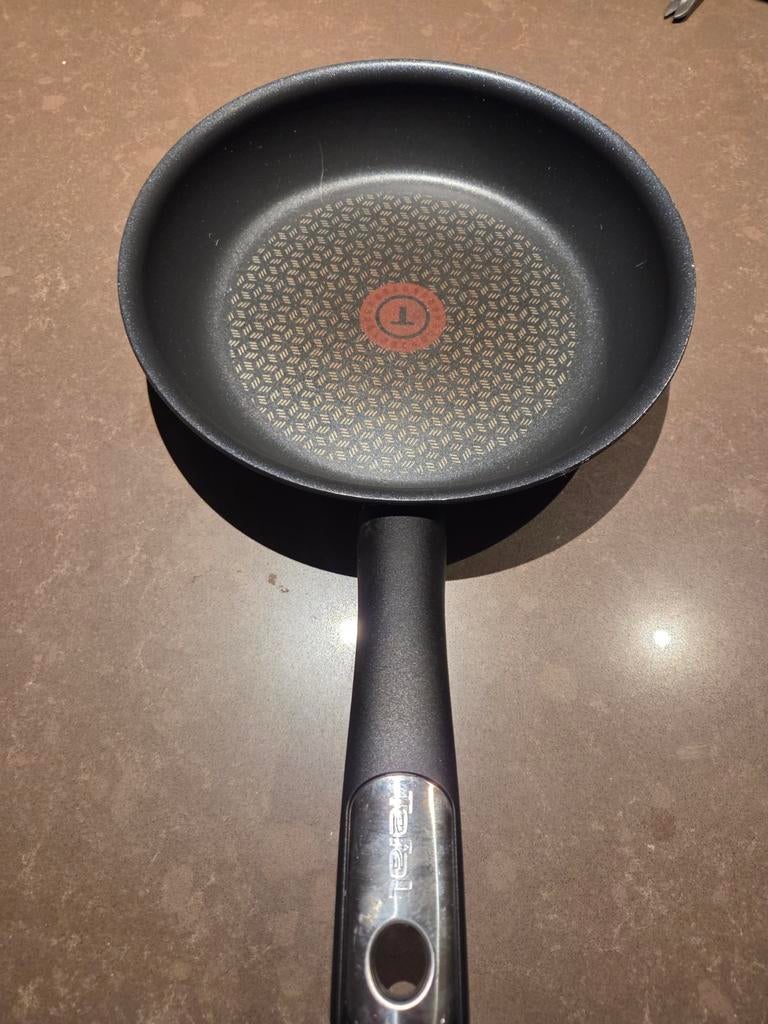 Tefal Koekenpan - Zo goed als nieuw, Ophalen, Zo goed als nieuw, Aluminium, Koekenpan of Braadpan