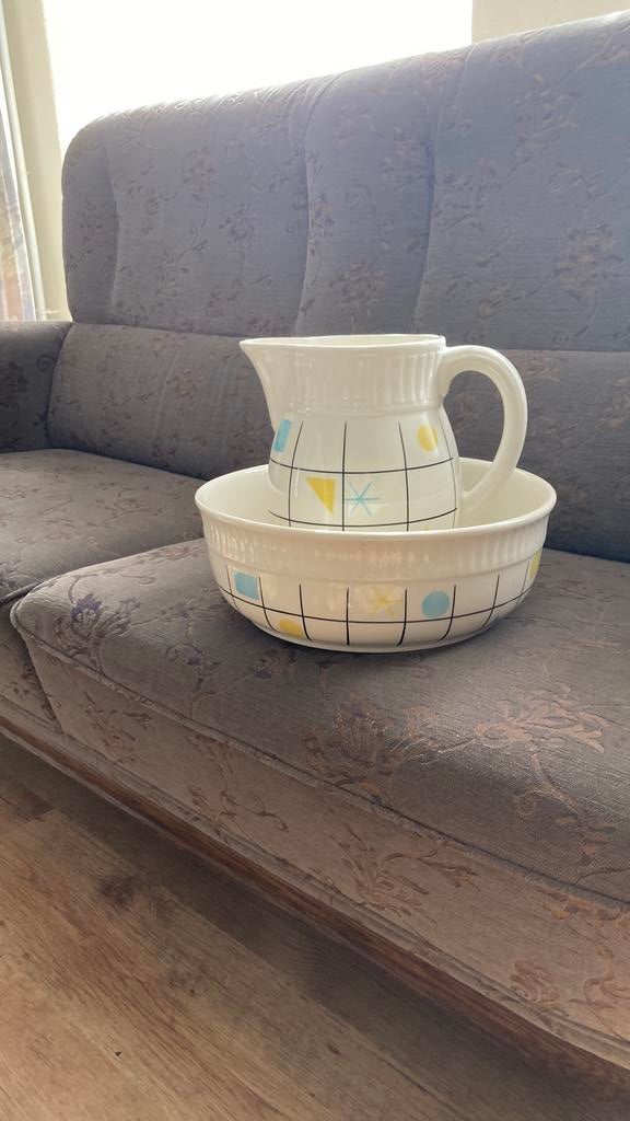 Schaal met kan, aardewerk, Ophalen, Zo goed als nieuw, Rond, Steen of Aardewerk