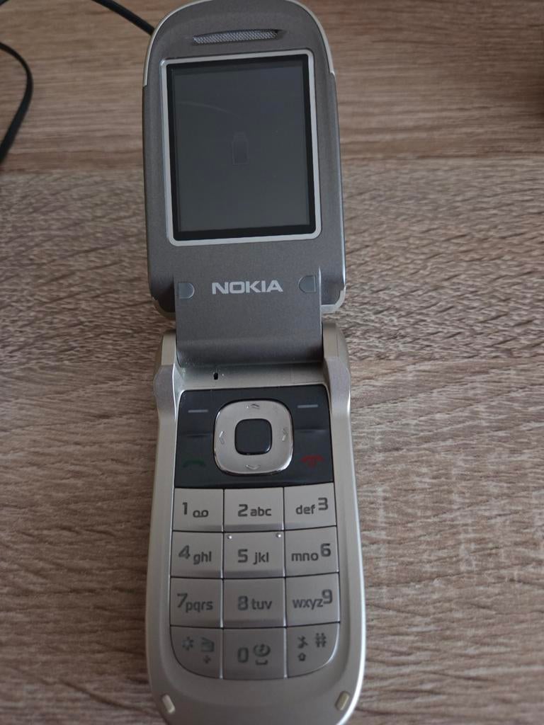 Nokia 2760 klaptelefoon., Gebruikt, Inklapmodel, Ophalen of Verzenden, Minder dan 3 megapixel