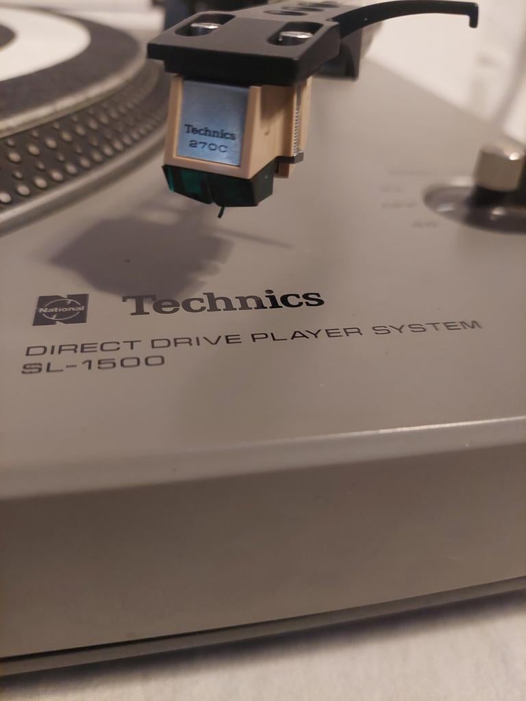 Technics SL-1500, Audio, Tv en Foto, Platenspelers, Ophalen, Zo goed als nieuw, Technics