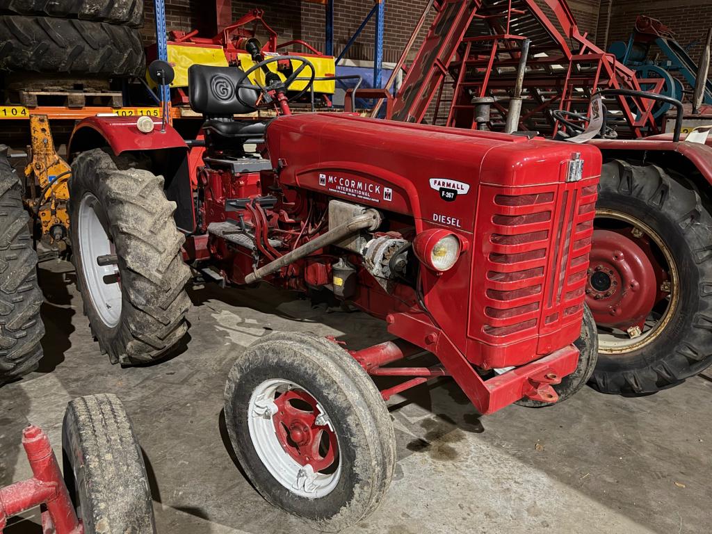 McCormick Farmall F-267, Niet ingevuld, Niet ingevuld, Niet ingevuld