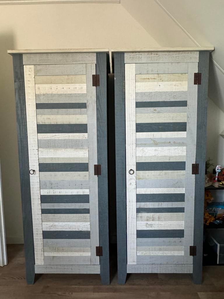 2 kasten blauw gestreept, Ophalen, Gebruikt, 50 tot 100 cm, 150 tot 200 cm