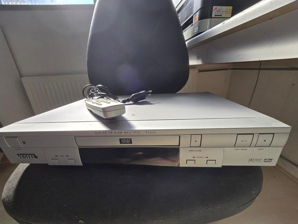 Vestel DVD-speler met afstandsbediening, Audio, Tv en Foto, Dvd-spelers, Ophalen of Verzenden, Gebruikt, Dvd-speler, Overige merken