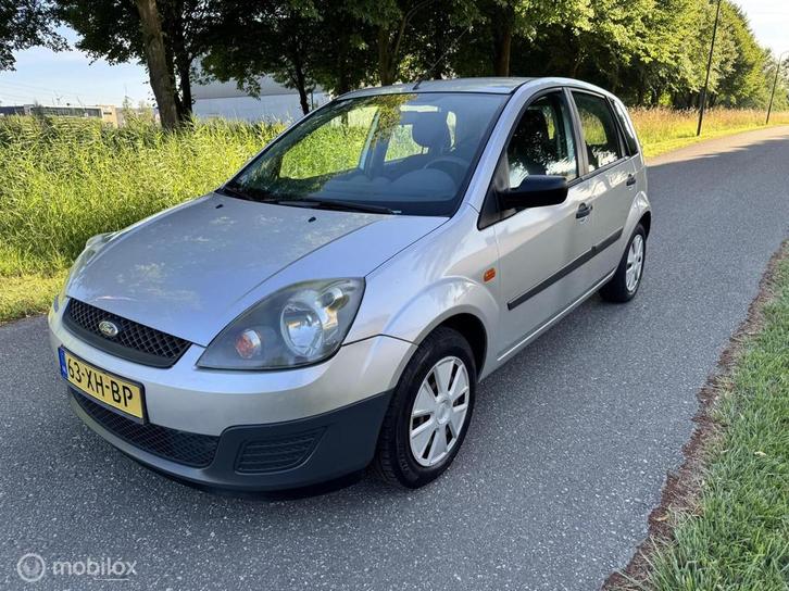 Ford Fiesta 1.3-8V Cool&Sound*NAP*NEW APK 09/26*ELEK. RAMEN, Auto's, Ford, Bedrijf, Te koop, Fiësta, ABS, Airbags, Airconditioning
