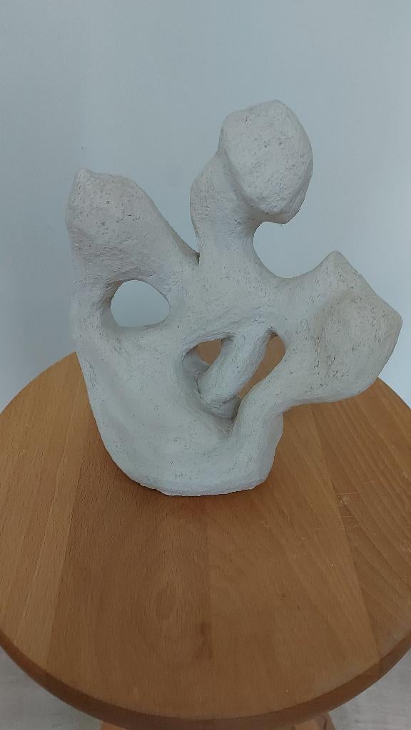 abstract beeld kleei, Ophalen of Verzenden, 20 - 50 cm, Wit, Overige materialen