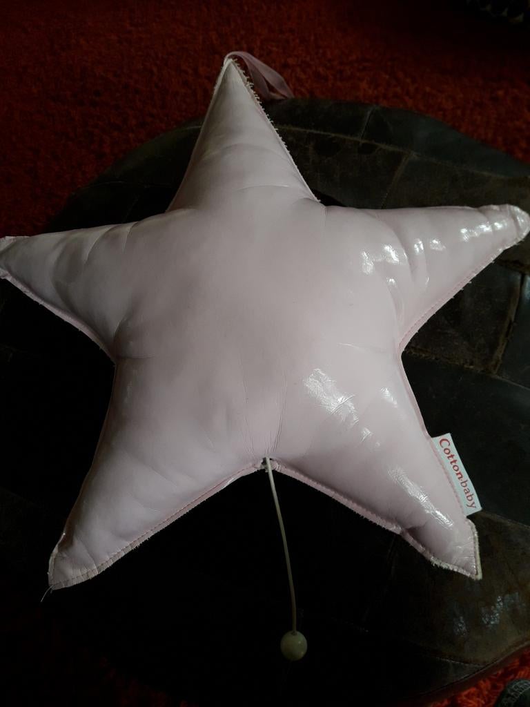 Muziekdoosje Rose Ster, baby girl, kraamcadeautje, muziek., Kinderen en Baby's, Kraamcadeaus en Geboorteborden, Zo goed als nieuw