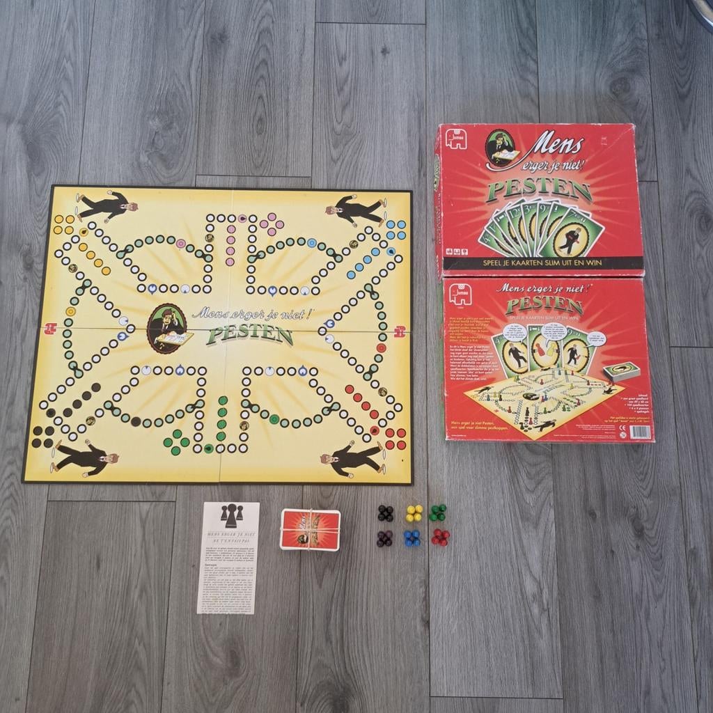Het mooie unieke bordspel mens erger je niet pesten, 2008., Hobby en Vrije tijd, Gezelschapsspellen | Bordspellen, Ophalen of Verzenden