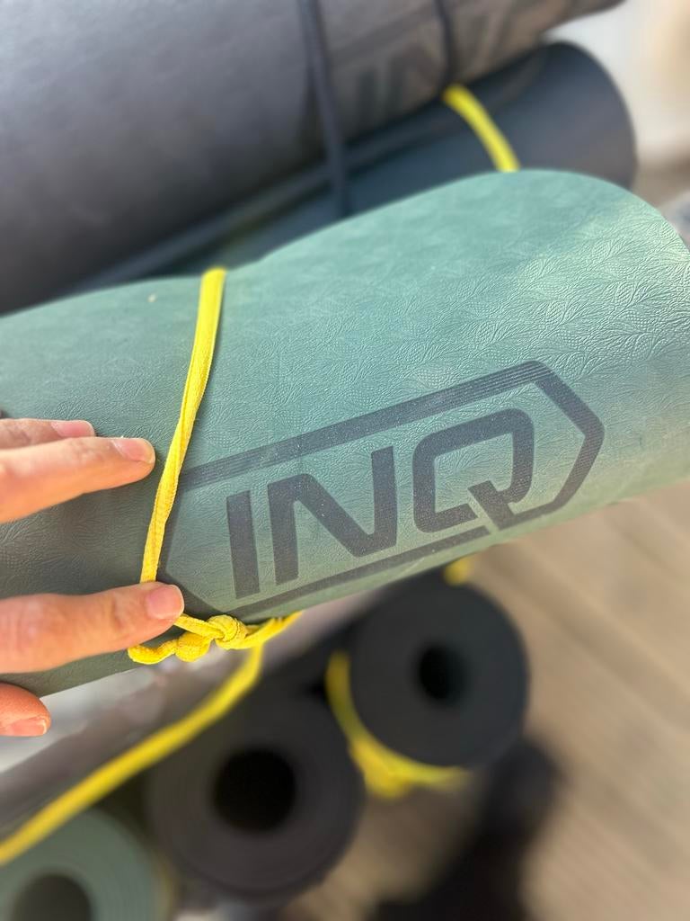 20 Yogamatten - Diverse kleuren - Ideaal voor studio's, Ophalen of Verzenden, Gebruikt, Yogamat