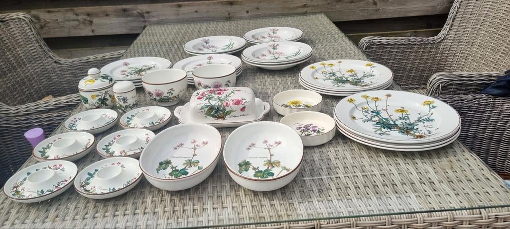Villeroy en boch botanica borden, botervloot e.t.c., Ophalen of Verzenden, Porselein, Overige stijlen, Bord(en)