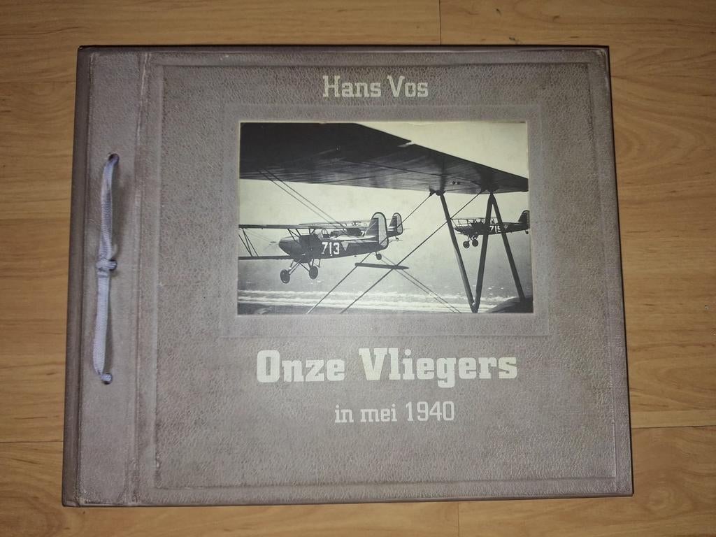 Onze Vliegers in Mei 1940 Hans Vos, Verzamelen, Militaria | Tweede Wereldoorlog, Verzenden, Luchtmacht, Nederland, Boek of Tijdschrift