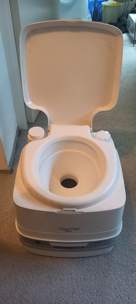 Campeer toilet Porta Potti, Ophalen, Zo goed als nieuw, Campingmeubel-accessoire