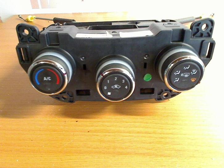 Kachel Verwarmingselement Opel Karl (2015-01/2019-03), Auto-onderdelen, Airco en Verwarming, Opel, Gebruikt