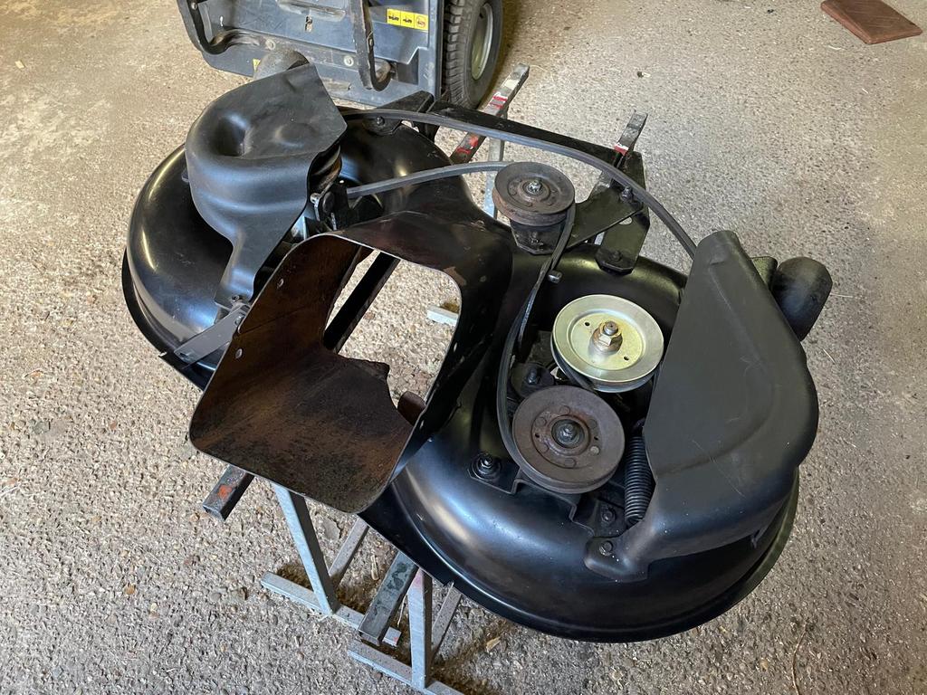 Maaidek, Ophalen, Zo goed als nieuw