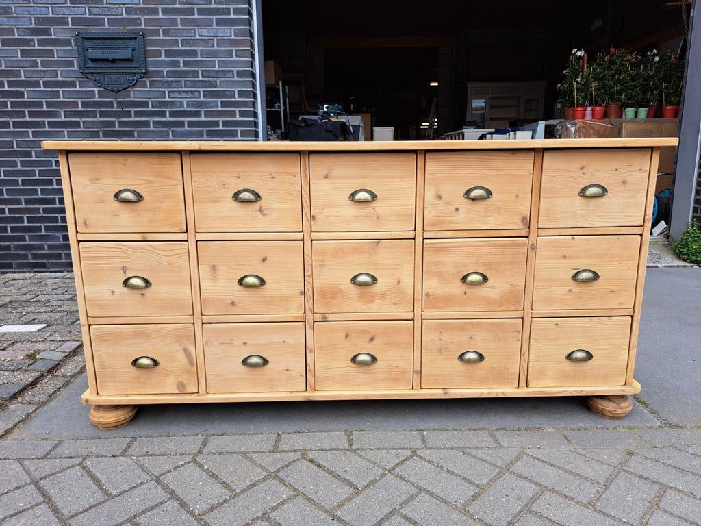 Oud grenen ladekast commode 15 lades