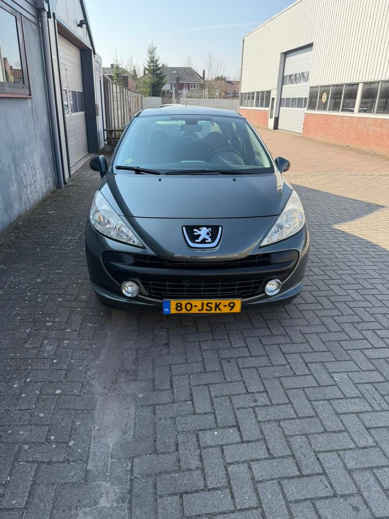 Peugeot 207 1.6 VTI 16V 5DR 2009 Grijs, Auto's, Peugeot, Voorwielaandrijving, Stof, Zwart, 4 cilinders