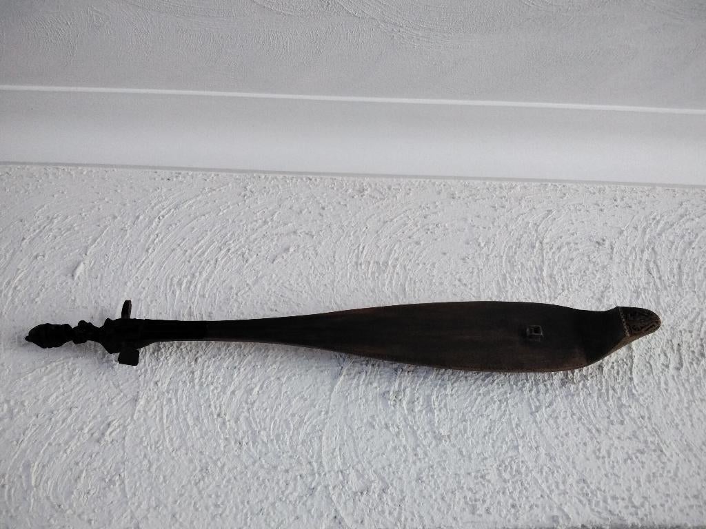 Handgesneden Afrikaanse luit, Antiek en Kunst, Ophalen