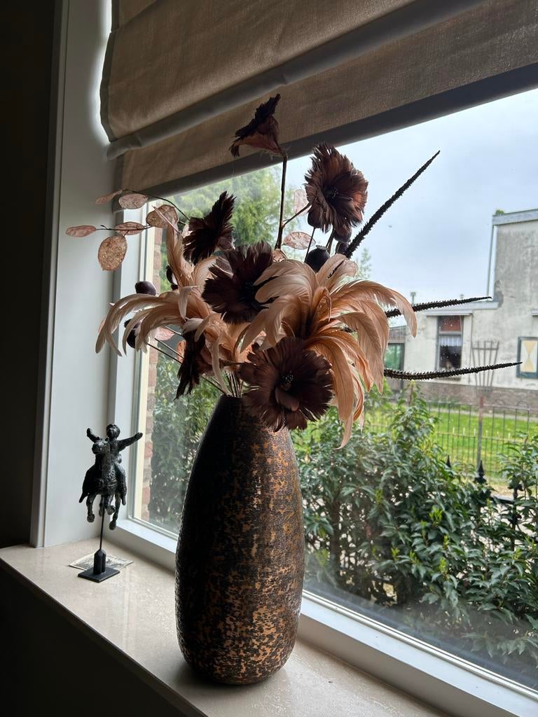 Decoratieve vaas met kunstbloemen, Huis en Inrichting, Ophalen, Overige materialen, Overige kleuren, 50 tot 75 cm