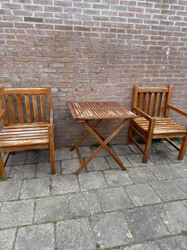 Tuinsetje 2 stoelen en klaptafeltje, Ophalen, Gebruikt, Nvt, Nvt