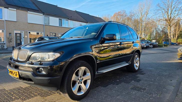 BMW X5 4.4 I AUT 2006 Zwart, Auto's, BMW, Particulier, X5, 4x4, ABS, Adaptive Cruise Control, Airbags, Airconditioning, Alarm
