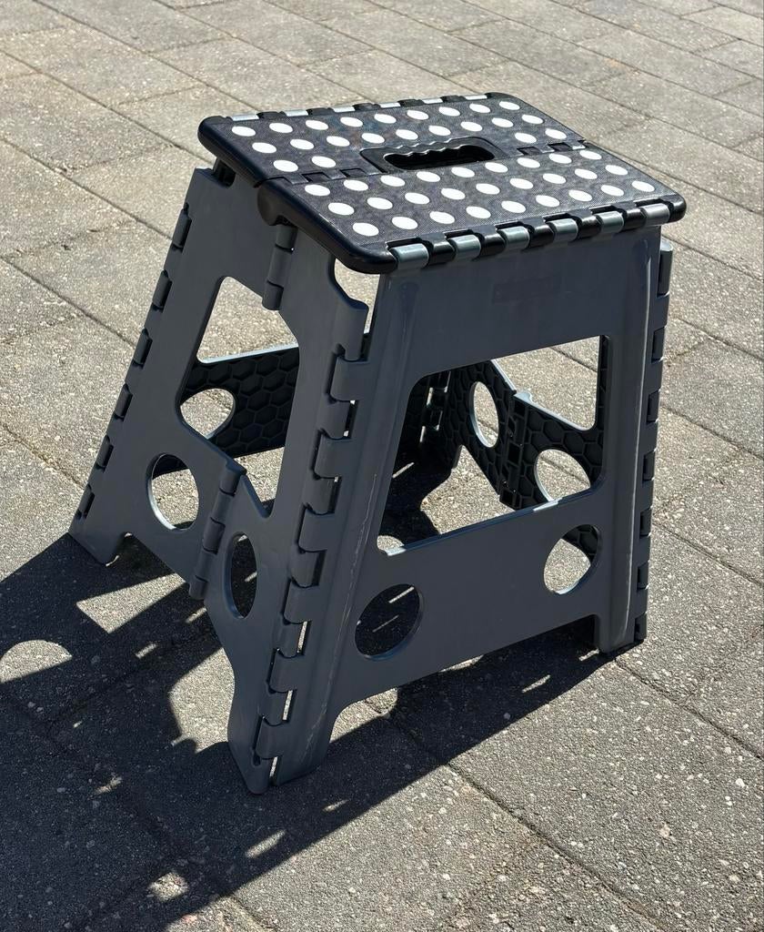 Makkelijk opklapbaar krukje, Ophalen of Verzenden, Gebruikt, Kunststof