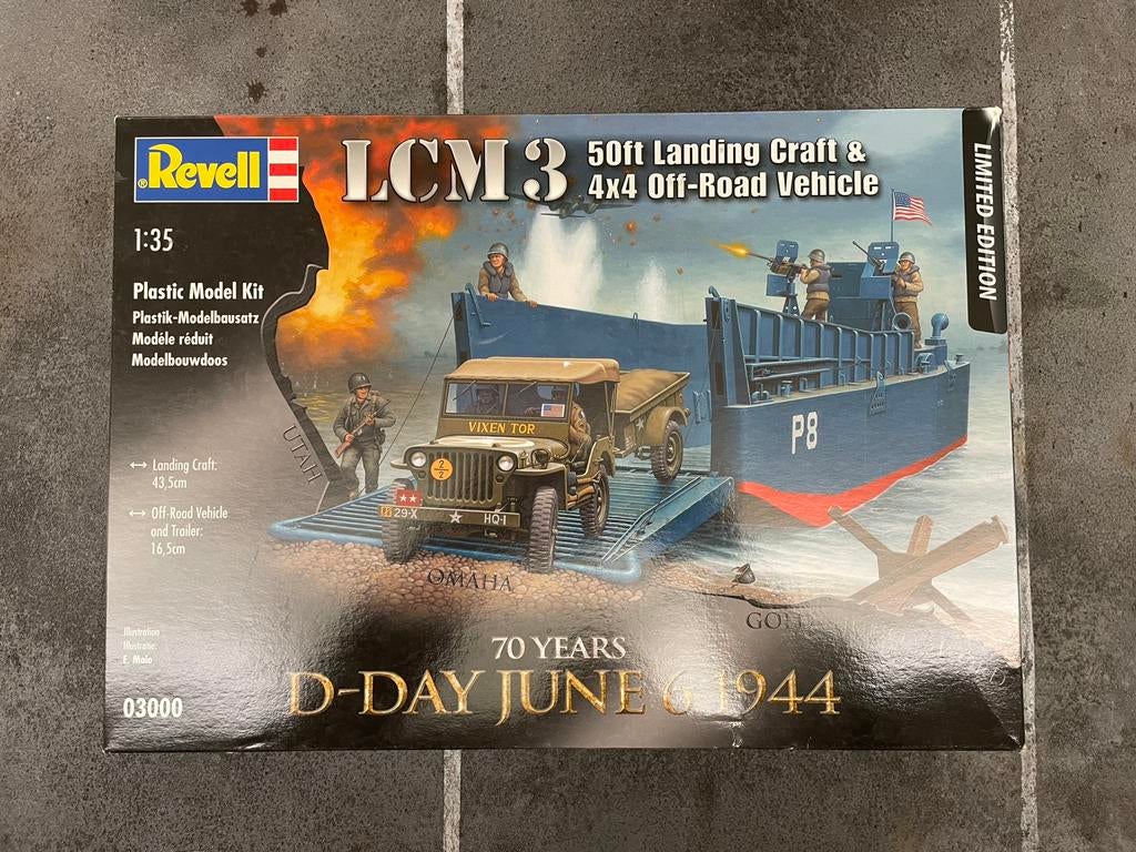 Revell LCM 3 Landing Craft 1/35, complete, Auto, Ophalen of Verzenden, Zo goed als nieuw, 1:32 tot 1:50