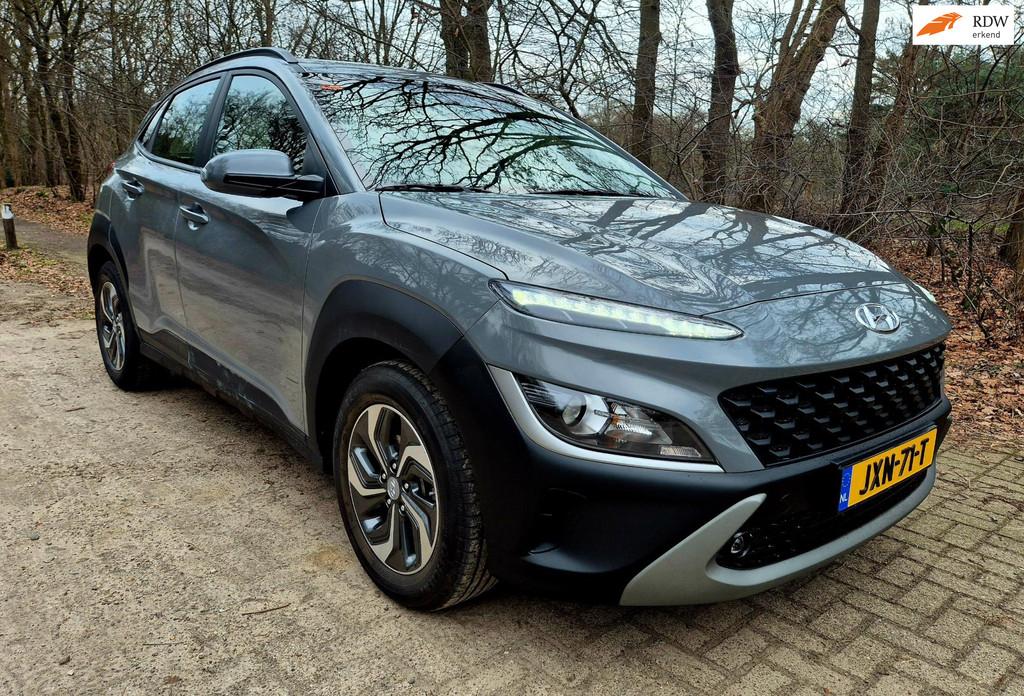 Hyundai KONA 1.6 GDI HEV Comfort . Camera . Apple carplay, Stof, Gebruikt, LED verlichting, Bedrijf