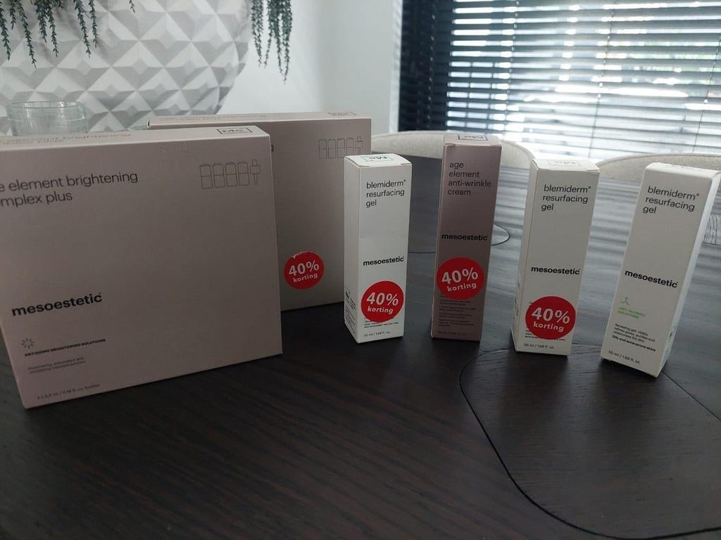 Mesoestetic huidverzorgingspakket - Nieuw in doos, Overige kleuren, Gehele gezicht, Nieuw, Ophalen of Verzenden