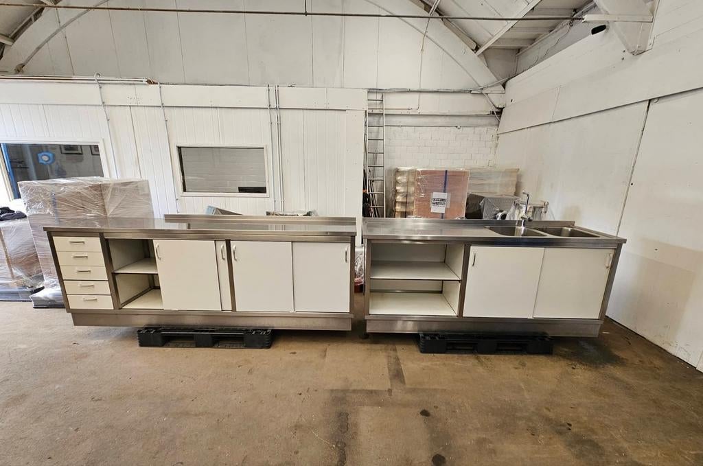 RVS werktafel + RVS spoeltafel., Ophalen, Overige typen