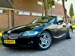 BMW Z4 2.2i Roadster Zwart Beige in absolute Topstaat, Achterwielaandrijving, Beige, Cabriolet, Bi-Xenon koplampen
