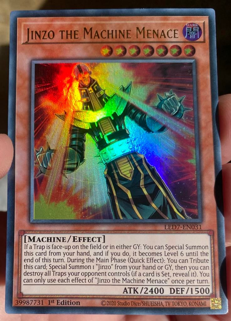 Yu-Gi-Oh! Jinzo the Machine Menace LED7 1st Edition !, Ophalen of Verzenden, Zo goed als nieuw, Losse kaart, Foil