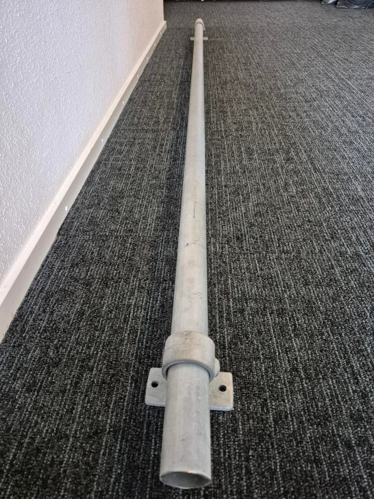 Steigerpaal 240 x 4 cm steigerbuis met beugels, Ophalen, Gebruikt, Overige typen, 2 tot 5 meter