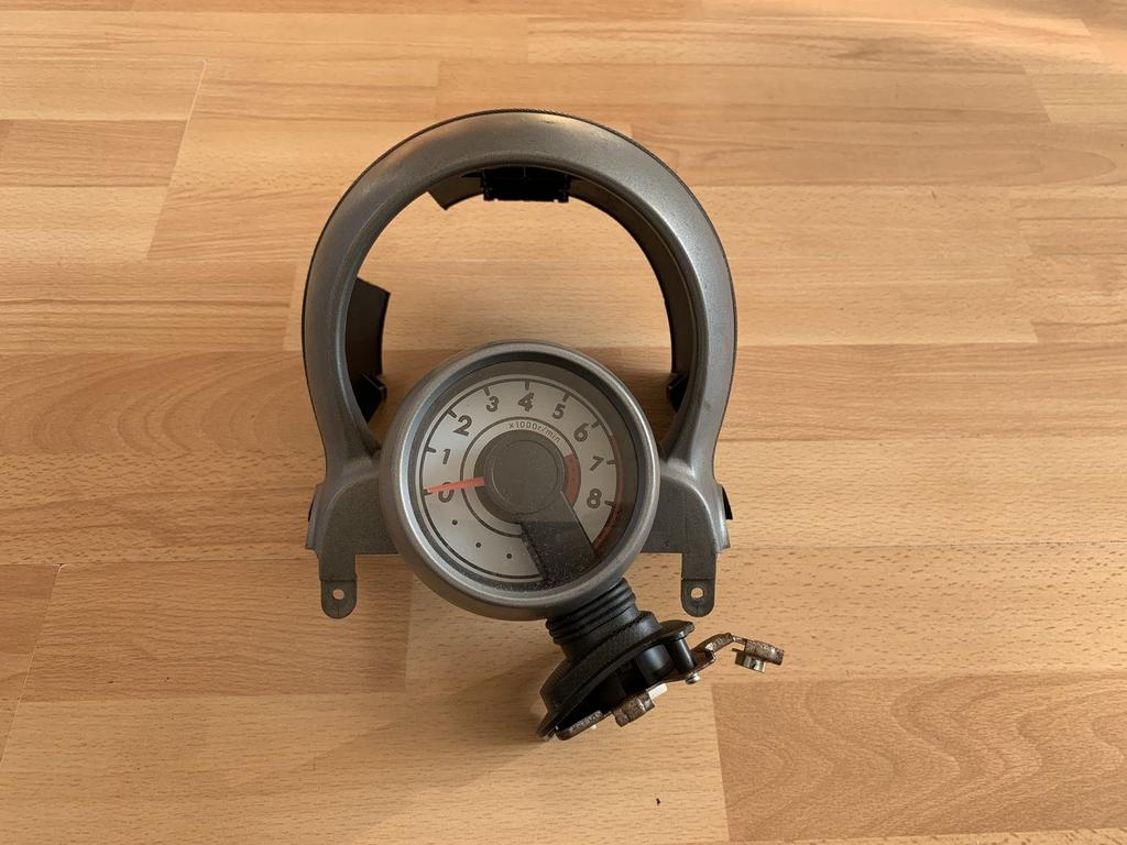 toerenteller + kapje toyota aygo / citroen C1 / peugeot 107, Auto-onderdelen, Gebruikt, -, Ophalen of Verzenden, -