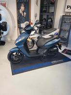 Peugeot kisbee rs Bouwjaar 2020, Fietsen en Brommers, Overige modellen, Maximaal 45 km/u, Zo goed als nieuw, Benzine