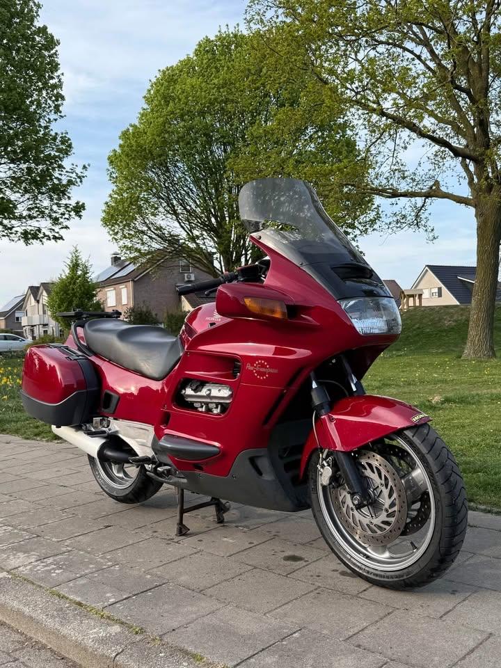 Honda ST1100 Pan European - Toermotor uit 1993