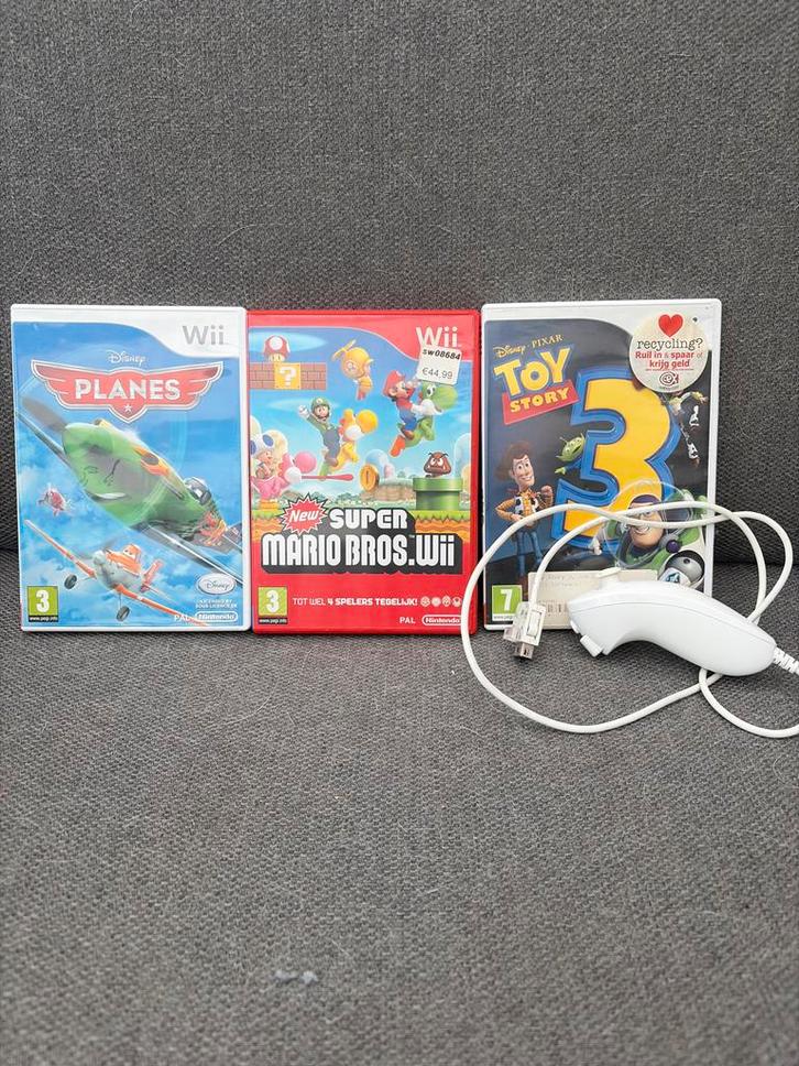 Wii Games: New Super Mario Bros, Planes, Toy Story 3 + Contr, Spelcomputers en Games, Games | Nintendo Wii, Gebruikt, Platform