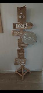 Trouwzuil - Houten Wegwijzer, Ophalen, Zo goed als nieuw