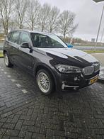 BMW X5 Xdrive 40E Plug-in Hybr Aut8 2018 Bruin, Auto's, BMW, 4 cilinders, Bruin, Lederen bekleding, Vierwielaandrijving