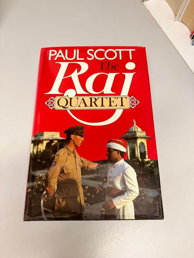The Raj quartet Paul Scott British rule in India, Boeken, Ophalen of Verzenden, Gelezen, Azië