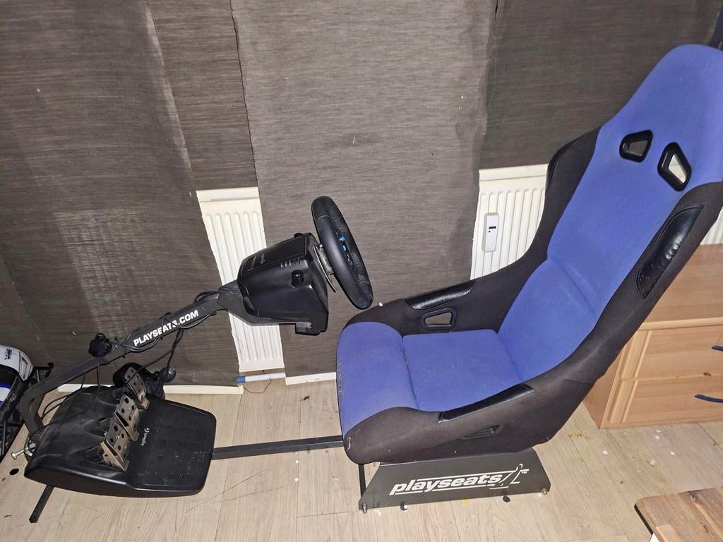 Game race stoel met logitech g29 stuur., Ophalen of Verzenden, Zo goed als nieuw, Playseat of Racestoel