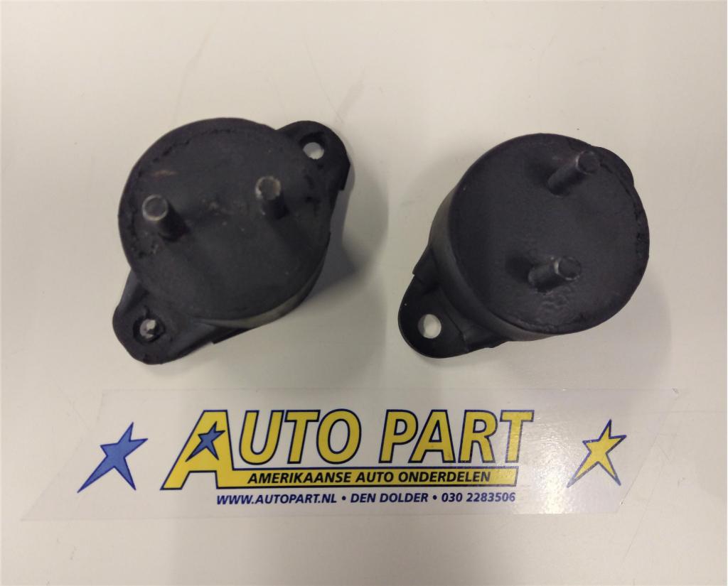 Buick V8 motorsteunen 1953-1956, Auto-onderdelen, 21 Thompson Road East Windsor, CT 06088, Nieuw, Ophalen of Verzenden, Fusick