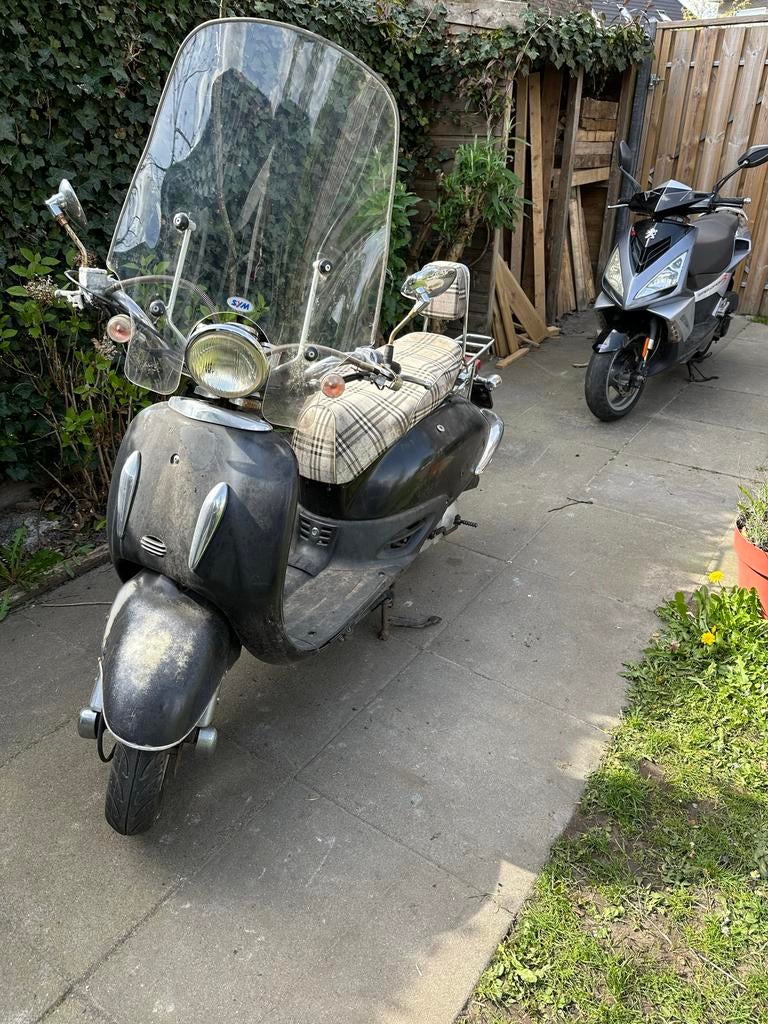 Zwarte SYM scooter, Ophalen of Verzenden, Gebruikt, Benzine, Overige modellen