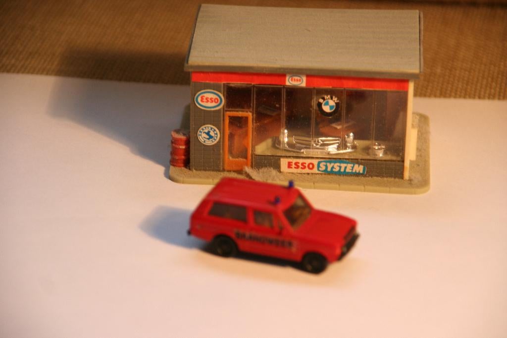 HERPA 1:87, Range Rover Brandweer (6), Ophalen of Verzenden, Zo goed als nieuw, Auto, Herpa