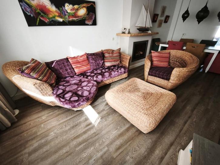 Net rieten bankstel, Huis en Inrichting, Banken | Bankstellen, Zo goed als nieuw, Rechte bank, Driepersoons, 250 tot 300 cm, 75 tot 100 cm