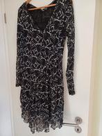 Zara jurk maat 38 nieuwstaat Zwart wit, Kleding | Dames, Maat 38/40 (M), Ophalen of Verzenden, Zo goed als nieuw, Boven de knie