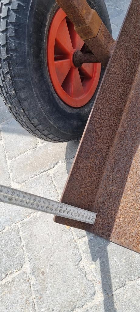 Transport middel voor kozijnen en plaat materiaal., Ophalen