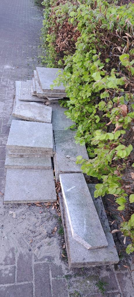 Gratis betontegels, Tuin en Terras, Tegels en Klinkers, Ophalen, Gebruikt, 5 tot 10 m², Beton